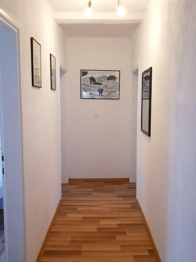 Villa Kuca Za Odmor Mile Drniš Exterior foto